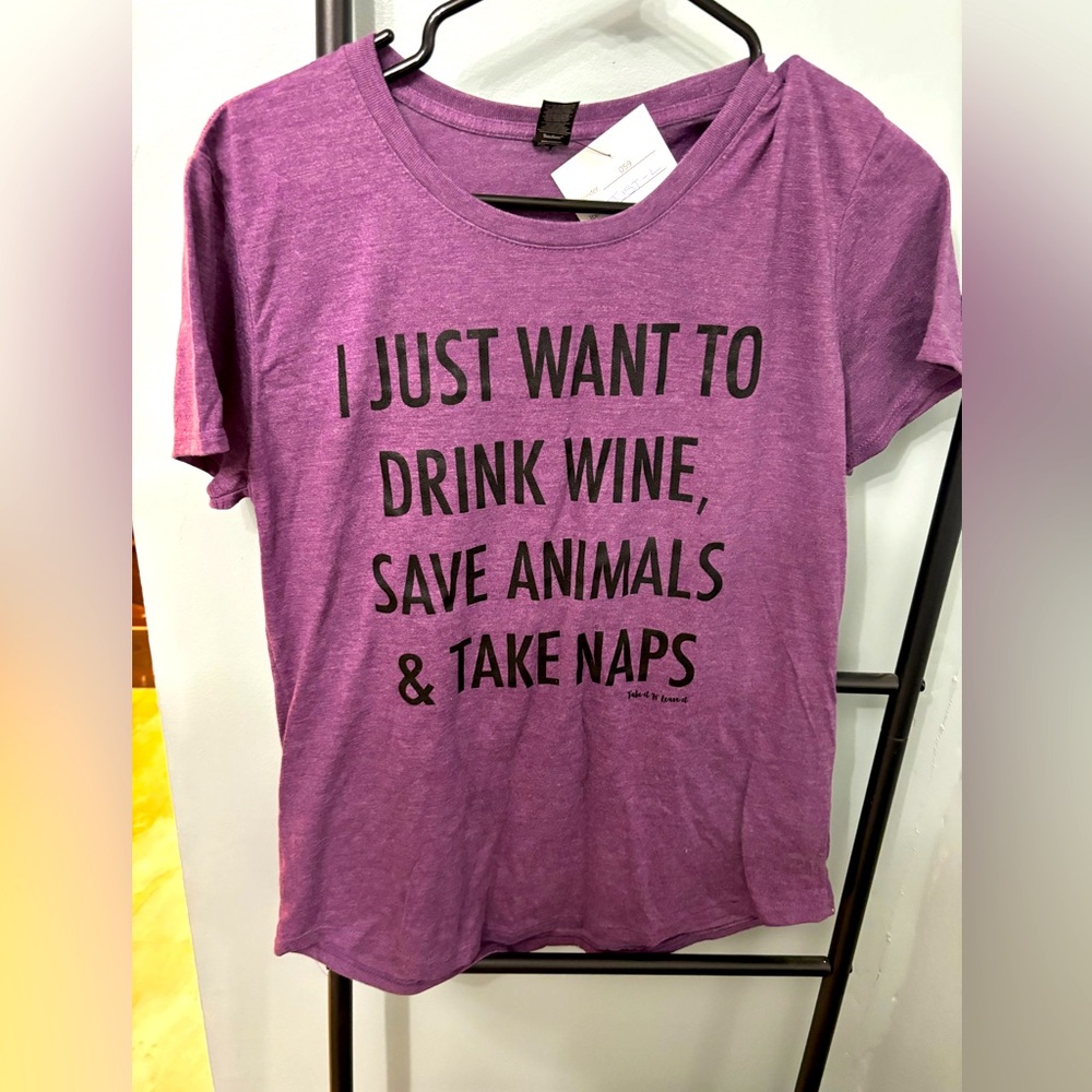 Rescue animals short - NWT - size L